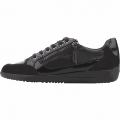 Geox Tenisówki damskie Myria 38 czarne. Czarne trampki i tenisówki damskie Geox, bez wzorów, bez zapięcia. Za 449,00 zł.