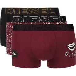 Diesel Damien 3-pack Bokserki Czarny Czerwony. Czerwone bokserki męskie Diesel, z nadrukiem, z elastanu. Za 216,95 zł.