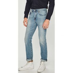 Levi's - Jeansy 511. Niebieskie jeansy męskie slim marki Levi's®, z elastanu. W wyprzedaży za 159,90 zł.