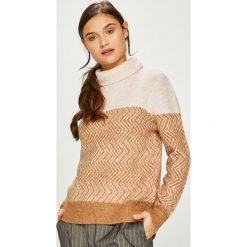 Only - Sweter. Różowe golfy damskie marki ONLY, s, z elastanu. W wyprzedaży za 119,90 zł.