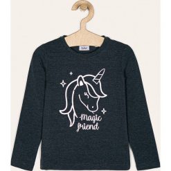 Blukids - Longsleeve dziecięcy 98-134 cm. Niebieskie bluzki dziewczęce Blukids, z nadrukiem, z elastanu, z okrągłym kołnierzem, z długim rękawem, długie, bez kaptura. Za 29,90 zł.