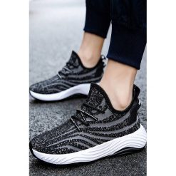 Sneakersy damskie ORBIKA BLACK. Czarne buty sportowe damskie IVET, bez wzorów, sportowe. Za 59,00 zł.