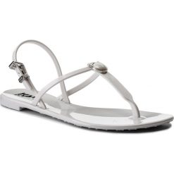 Sandały KARL LAGERFELD - KL80001 White Rubber. Białe klapki damskie marki KARL LAGERFELD, bez wzorów, z tworzywa sztucznego, bez obcasa, na obcasie. Za 299,00 zł.