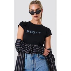 NA-KD T-shirt Darlin' - Black,Blue. Niebieskie t-shirty damskie marki NA-KD, z satyny. Za 60,95 zł.