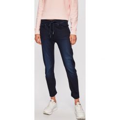 G-Star Raw - Jeansy Arc 2.0. Niebieskie jeansy damskie G-Star RAW. Za 549,90 zł.