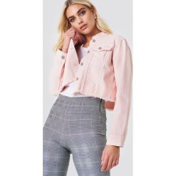 Bomberki damskie: NA-KD Trend Krótka kurtka jeansowa - Pink