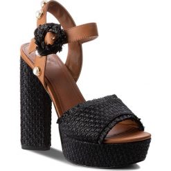 Espadryle GUESS - Micaela FLMIC2 FAB05 BLACK. Brązowe espadryle damskie marki Guess, z aplikacjami, ze skóry ekologicznej, na obcasie. W wyprzedaży za 399,00 zł.