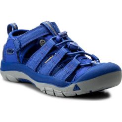 Sandały KEEN - Newport H2 1018277 Surf The Web. Niebieskie sandały chłopięce Keen, z tworzywa sztucznego, bez zapięcia. Za 249,95 zł.