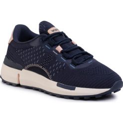 Sneakersy WRANGLER - Iconic 70 K WL01630A Navy 016. Niebieskie półbuty damskie Wrangler, bez wzorów, ze skóry ekologicznej, bez obcasa, na płaskiej podeszwie, bez zapięcia. W wyprzedaży za 279,00 zł.