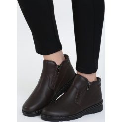 Brązowe Botki Deep Space. Brązowe botki damskie na zamek Born2be, na niskim obcasie, na koturnie, na zamek. Za 59,99 zł.