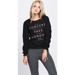 Czarna Bluza Sunrise. Czarne bluzy damskie Born2be, l, z napisami. Za 34,99 zł.