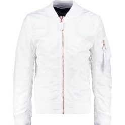 Alpha Industries Kurtka Bomber white. Białe kurtki damskie Alpha Industries, xl, bez wzorów, z nylonu. Za 719,00 zł.