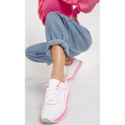 Biało-Różowe Sneakersy Orselise. Białe buty sportowe damskie Renee. Za 89,99 zł.
