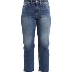 Tiger of Sweden Jeans DROPPED Jeansy Slim Fit medium blue. Niebieskie jeansy damskie relaxed fit marki Tiger of Sweden Jeans, z bawełny. W wyprzedaży za 345,95 zł.