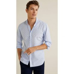 Mango Man - Koszula Enate. Niebieskie koszule męskie marki Mango Man, s, bez wzorów, z bawełny, button down, z długim rękawem. W wyprzedaży za 139,90 zł.