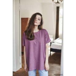 RITA WRZOS T-shirt. Szare t-shirty damskie Pakamera, z bawełny. Za 159,00 zł.