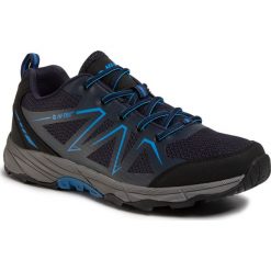 Buty HI-TEC - Grymes AVS-SS20-HT-01-Q1 Navy/Lake Blue/Black. Niebieskie trapery męskie Hi-tec, ze skóry ekologicznej, bez zapięcia. W wyprzedaży za 219,00 zł.