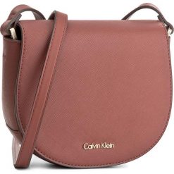 Torebka CALVIN KLEIN BLACK LABEL - Marissa Saddle Bag K60K603650 227. Czerwone listonoszki damskie marki Calvin Klein Black Label. W wyprzedaży za 279,00 zł.