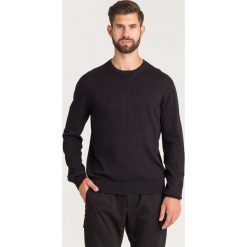 SWETER ARMANI EXCHANGE. Czarne swetry męskie xl, z dzianiny, z okrągłym kołnierzem. Za 399,00 zł.