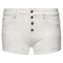 Szorty jeansowe G-Star Raw D14340-B078-111. Białe szorty damskie G-Star RAW, bez wzorów, z bawełny, retro. W wyprzedaży za 239,00 zł.