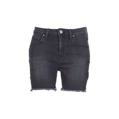 Szorty i Bermudy Lee BOYFRIEND SHORT. Czarne bermudy damskie marki Lee. Za 181,30 zł.