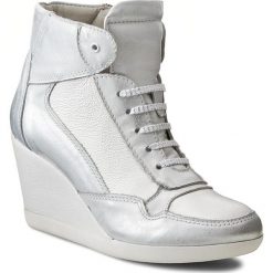 Sneakersy DOLCE PIETRO - 0853-003-01-1 Biały/Srebro. Białe buty zimowe damskie marki Dolce Pietro, ze skóry. W wyprzedaży za 199,00 zł.