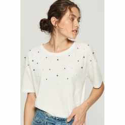 T-shirt z perłową aplikacją - Biały. Białe t-shirty damskie Sinsay, l, z aplikacjami. Za 39,99 zł.
