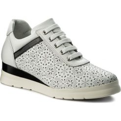 Półbuty BALDININI - 899102XDOZA9000 Dome Bianco/Zara Nero. Białe półbuty damskie Baldinini, bez wzorów, ze skóry, bez obcasa, na koturnie, bez zapięcia. W wyprzedaży za 789,00 zł.