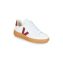 Buty Veja V-12. Białe trampki i tenisówki damskie marki Veja, bez wzorów, bez zapięcia. Za 549,00 zł.