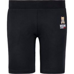 Szorty sportowe Moschino Underwear & Swim A4207 9029. Czarne piżamy damskie Moschino Underwear & Swim, m, bez wzorów, z bawełny, bez rękawów. W wyprzedaży za 289,00 zł.