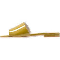 Chodaki damskie: Intentionally Blank JESSICA Klapki mustard