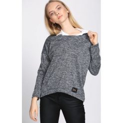 Szara Bluzka Adjunct. Szare bluzki damskie Born2be, uniwersalny. Za 79,99 zł.