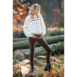 Ecru Krótki Sweter z Dziurami. Szare swetry oversize damskie marki Molly.pl, uniwersalny, ze splotem, sportowe. Za 178,90 zł.