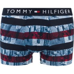 Tommy Hilfiger Bokserki Niebieski. Niebieskie bokserki męskie TOMMY HILFIGER, w paski, z elastanu. Za 125,95 zł.