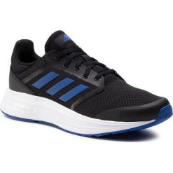 Buty adidas - Galaxy 5 FW5706 Core Black/Team Royal Blue. Czarne buty sportowe męskie Adidas, z tworzywa sztucznego, bez zapięcia, do biegania. Za 199,00 zł.