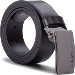 Pasek Męski VERSACE JEANS - D8YSBF15 100 70818 899. Czarne paski męskie Versace Jeans, w paski, z jeansu. W wyprzedaży za 339,00 zł.