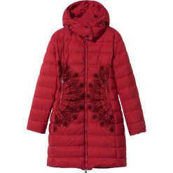 Desigual płaszcz damski Padded Mandala 38 czerwony. Czerwone kurtki damskie Desigual, na zimę. Za 799,00 zł.