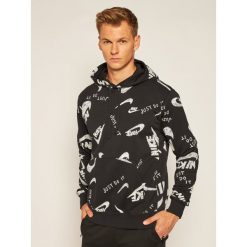 Bluza NIKE Sportswear Club CU4341. Czarne bluzy męskie Nike, m, bez wzorów, bez kołnierzyka, bez rękawów, bez kaptura. W wyprzedaży za 249,00 zł.