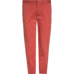J.CREW SLIM FIT STRETCH Chinosy dried papaya. Pomarańczowe bez kategorii marki J.CREW, z elastanu. Za 139,00 zł.