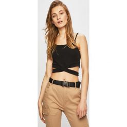 Tally Weijl - Top. Białe bluzki damskie TALLY WEIJL, s, bez wzorów, z elastanu, z okrągłym kołnierzem, bez rękawów. W wyprzedaży za 49,90 zł.