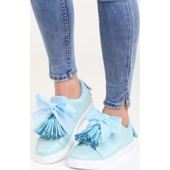 Niebieskie Buty Sportowe Sweet Dreams. Niebieskie buty sportowe damskie Born2be, z aplikacjami, sportowe. Za 39,99 zł.
