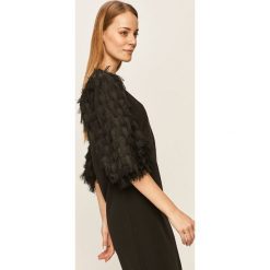 Answear - Sukienka. Czarne sukienki damskie ANSWEAR, s, bez wzorów, z poliesteru, z okrągłym kołnierzem, bez rękawów, mini, rozkloszowane. W wyprzedaży za 89,90 zł.