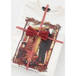 Bluza z nadrukiem Kevin sam w domu - Kremowy. Białe bluzy damskie Reserved, s, z nadrukiem, bez rękawów, bez kaptura. Za 89,99 zł.