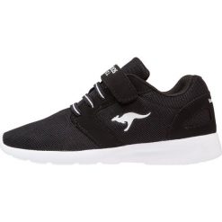 KangaROOS NIHU Tenisówki i Trampki jet black/white. Czarne trampki męskie marki KangaROOS, z tworzywa sztucznego. Za 149,00 zł.