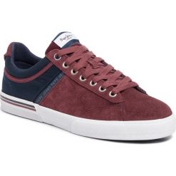 Sneakersy PEPE JEANS - North Zero PMS30561 Bordeaux 298. Czerwone sneakersy męskie Pepe Jeans, bez zapięcia. W wyprzedaży za 199,00 zł.
