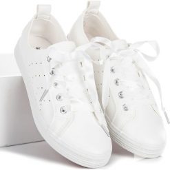 Trampki damskie slip on: Białe trampki wiązane wstążką CATHERINE