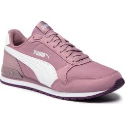 Sneakersy PUMA - St Runner V2 NL 365278 16 Elderberry/Puma White/Indigo. Fioletowe półbuty damskie Puma, ze skóry ekologicznej. W wyprzedaży za 169,99 zł.