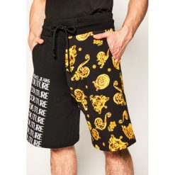 Szorty sportowe Versace Jeans Couture A4GVB1F5. Czarne spodenki sportowe męskie Versace Jeans Couture, m, bez wzorów, z bawełny, sportowe. W wyprzedaży za 749,00 zł.