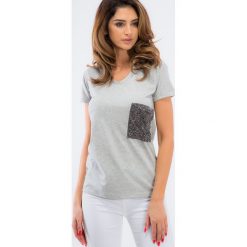 T-shirty damskie: Jasnoszary t-shirt z połyskującą kieszonką 25160