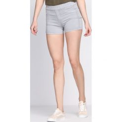 Szare Szorty Shake It Up. Szare szorty damskie Born2be, s, bez wzorów, z denimu, z podwyższonym stanem. Za 59,99 zł.